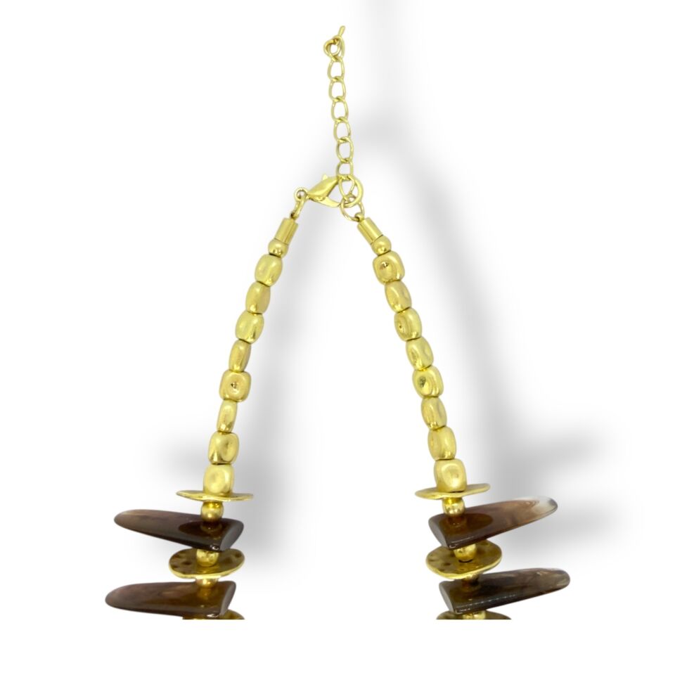 Etnik Kahverengi Resin Plakalı Gold Detaylı Kolye