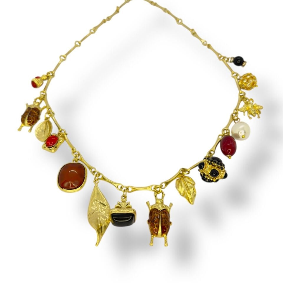 Vintage Tarzı Çoklu Charm Detaylı Gold Kolye