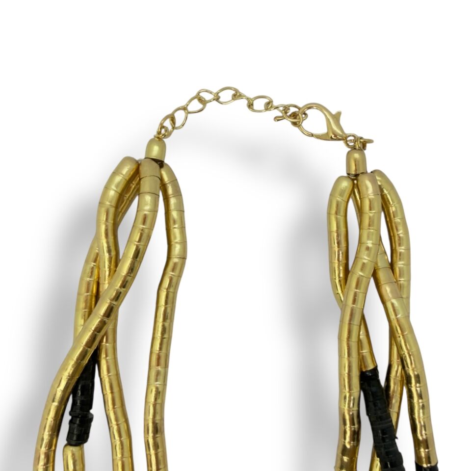 Çok Sıralı Gold ve Siyah Detaylı Kolye