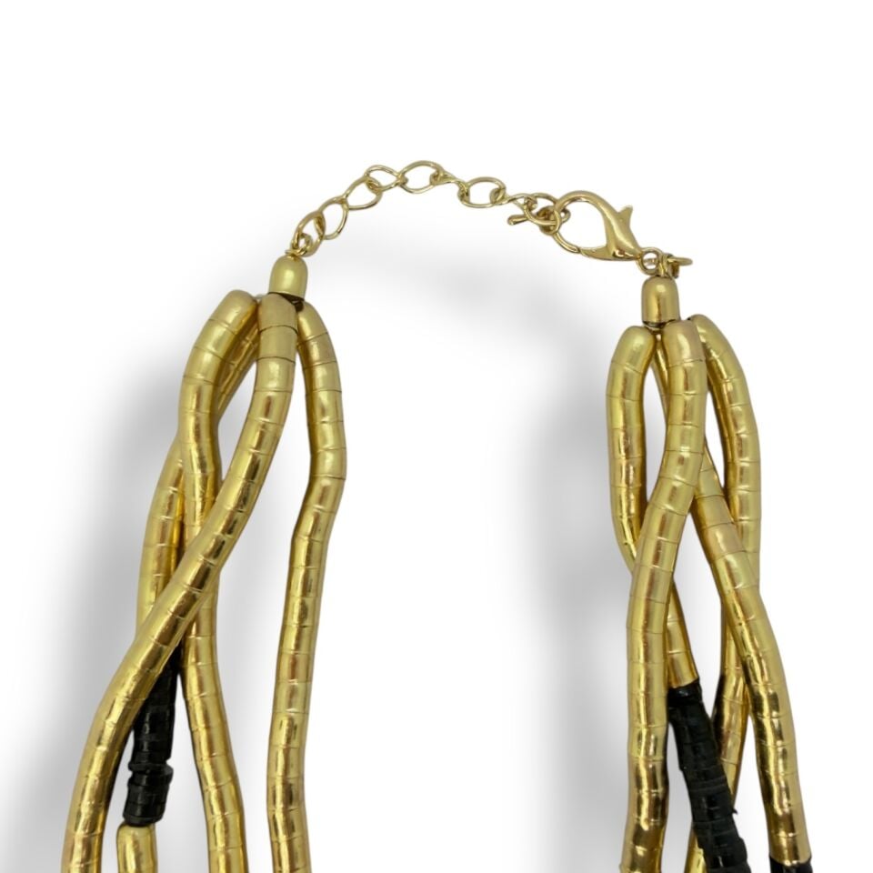 Çok Sıralı Gold ve Siyah Detaylı Kolye