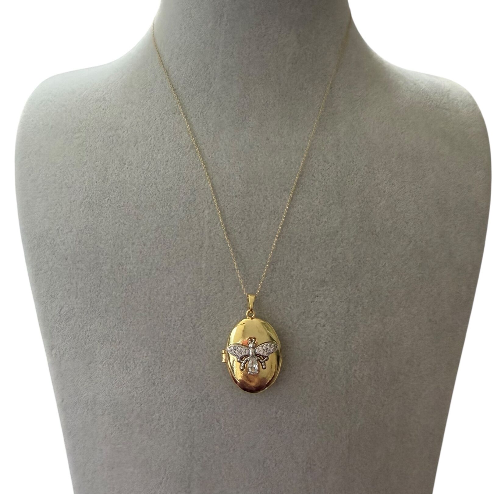 Çift Taraflı Arı Figürlü Açılabilir Madalyon Kolye