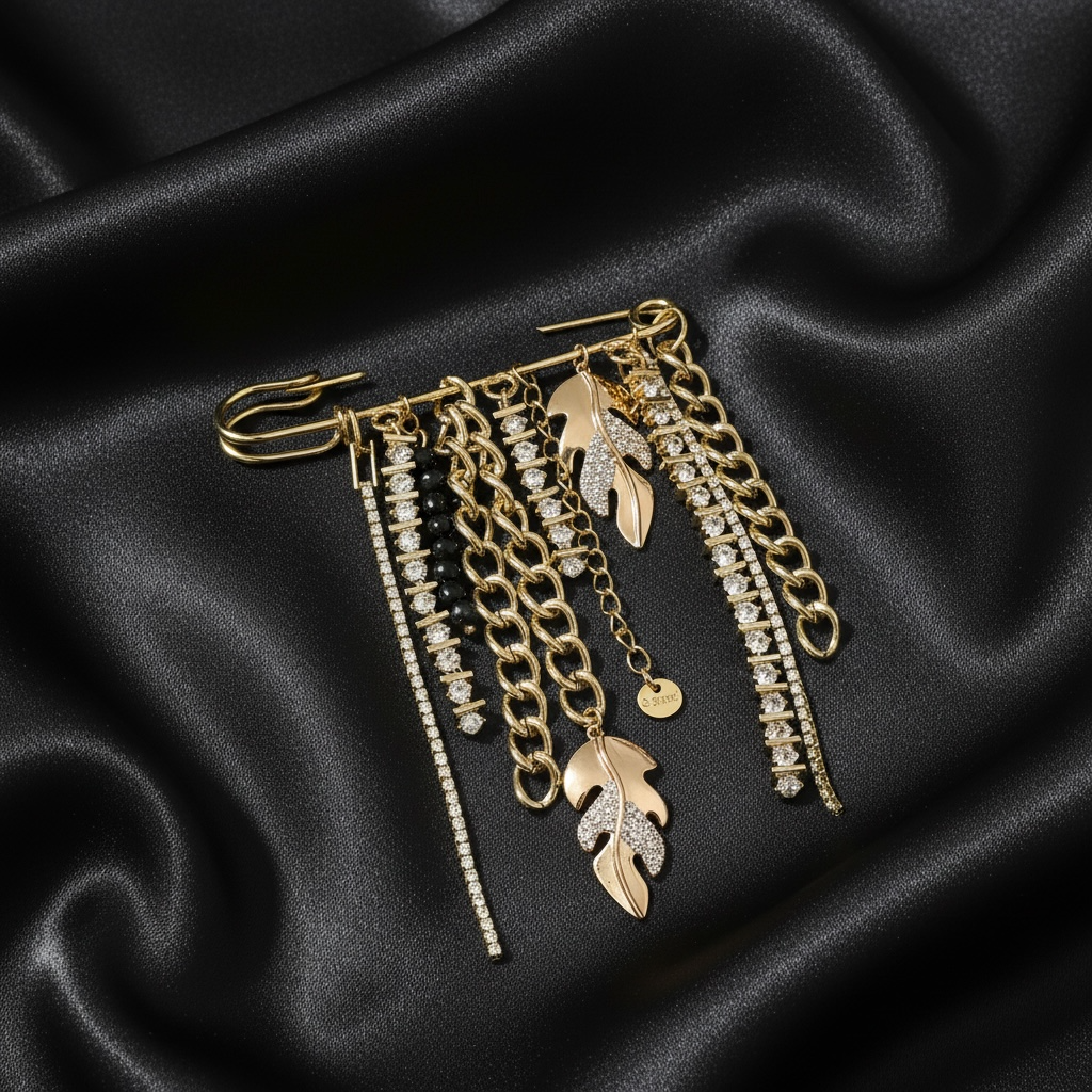 Lumiere No. 02: Kristal Işıltılı ve Yaprak Formlu Broş