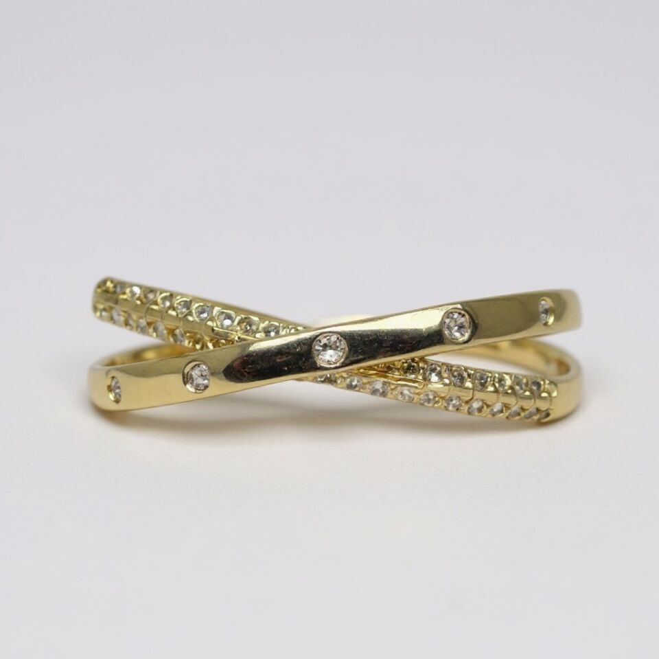 Çapraz X Formlu Zirkon Taşlı Ayarlanabilir Gold Yüzük