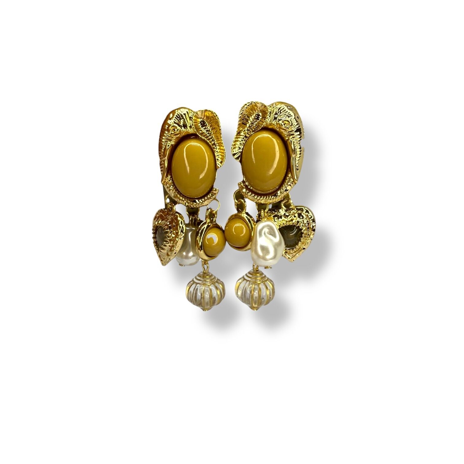 Retro Tarzı Oval Sarı Taşlı Kalp ve İnci Charm Sallantılı Gold Küpe