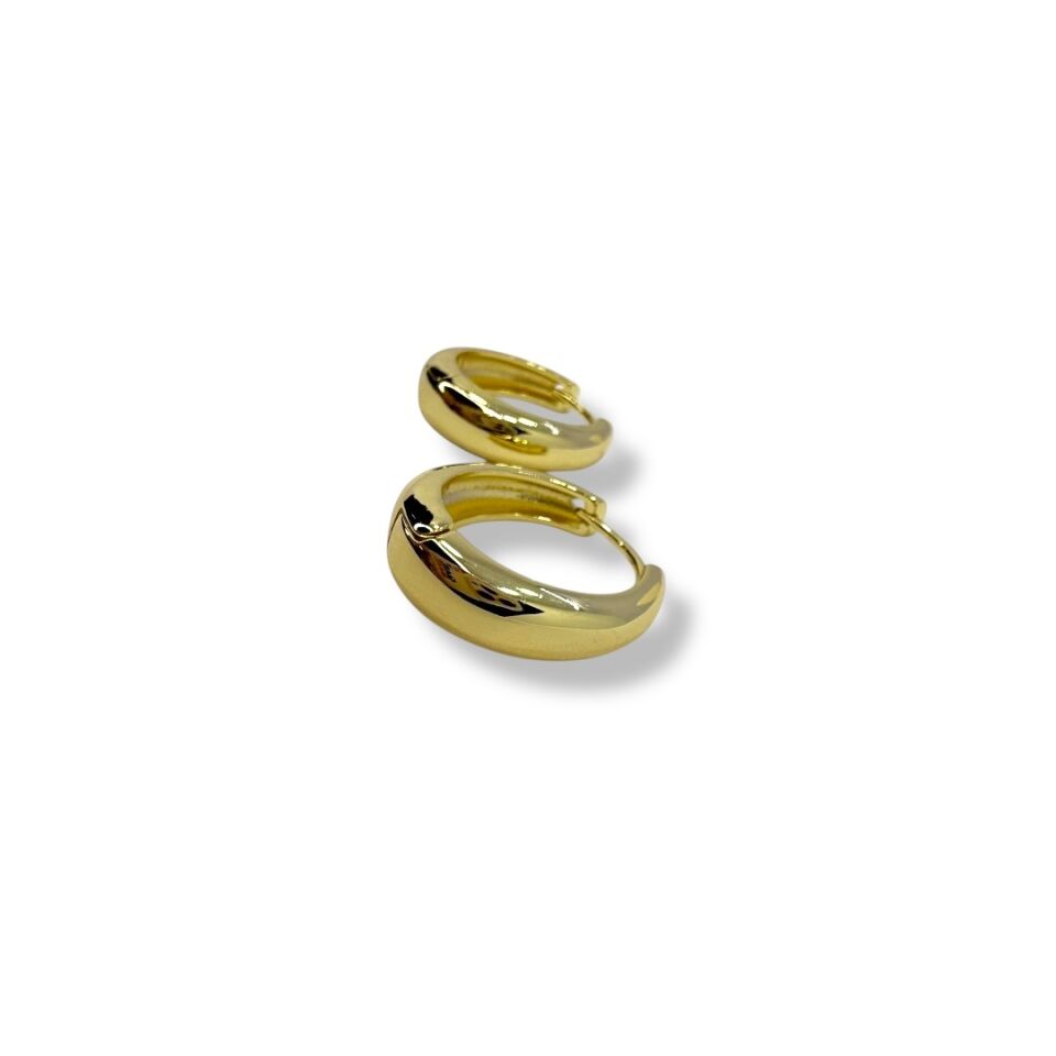 Timeless Gold: Bombeli Kalın Minimal Halka Küpe