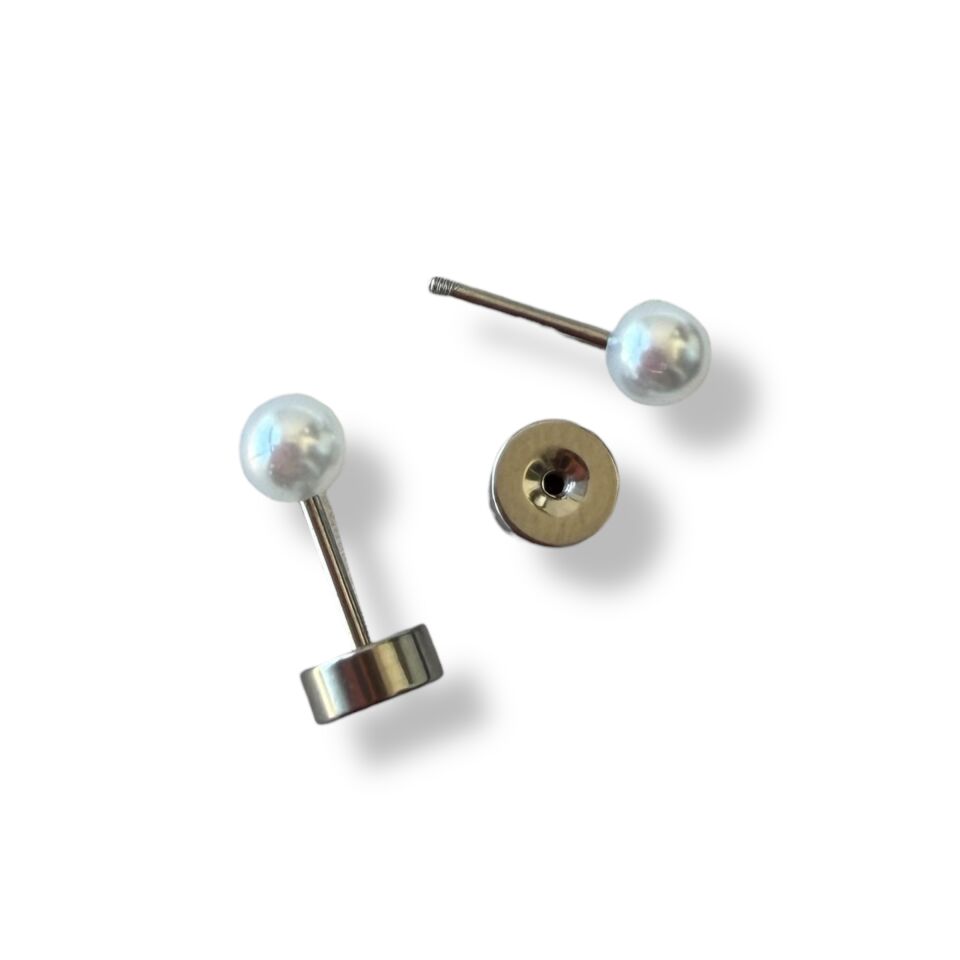 İnci Detaylı Minimal Piercing Küpe