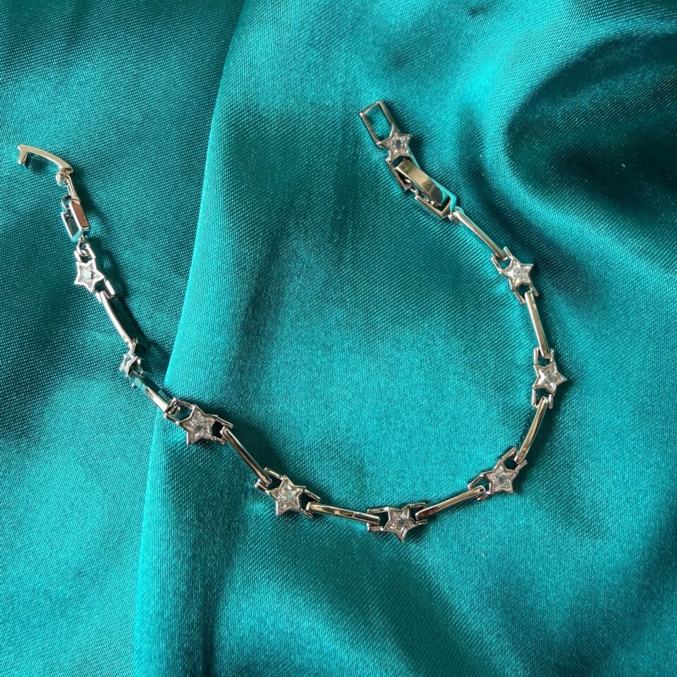 Yıldız Figürlü Su Yolu Tasarım Bileklik - Işıltılı Zirkon Taşlı